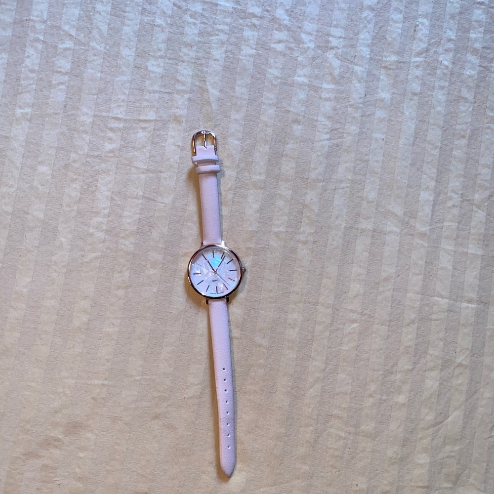 Pink watch ⏱